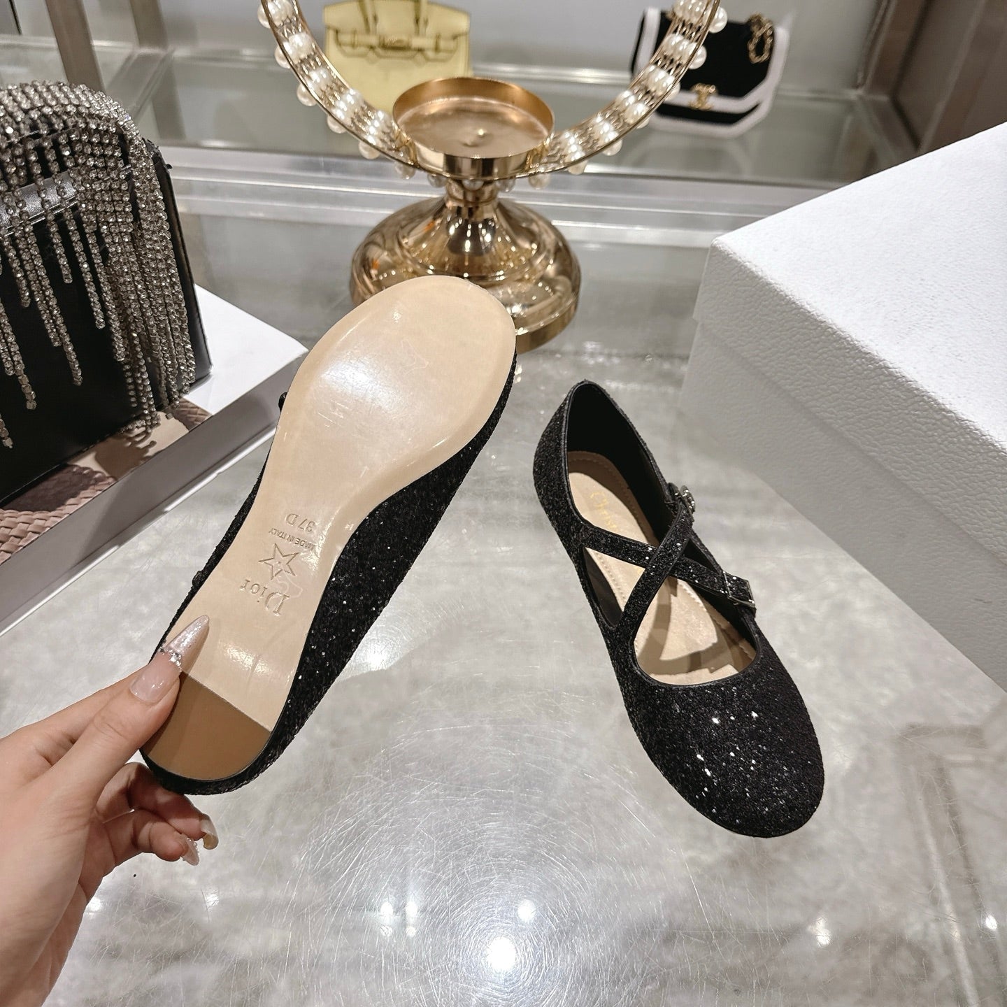 CC 26 Ballet Flats Black Leather With Sequins 592215