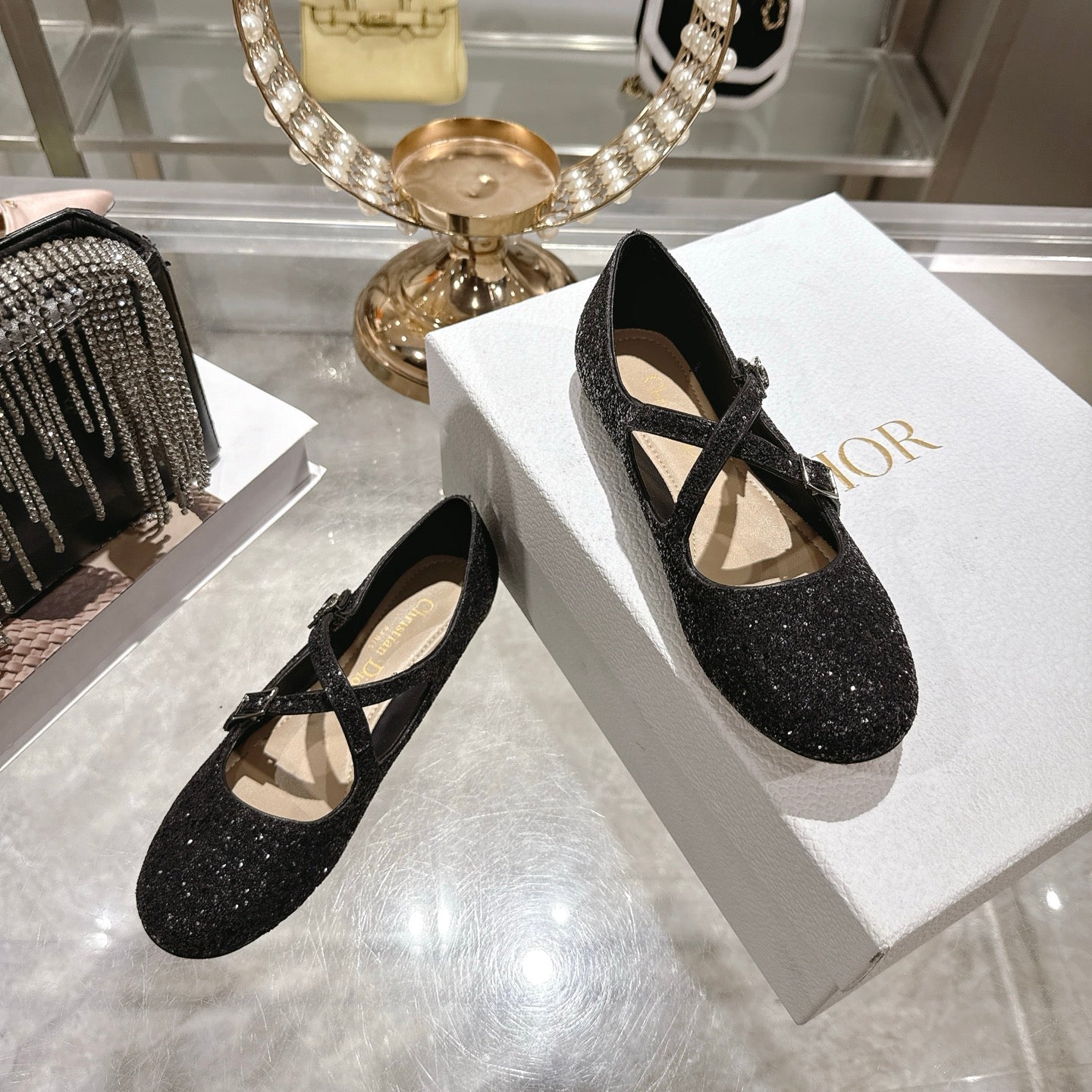 CC 26 Ballet Flats Black Leather With Sequins 592215