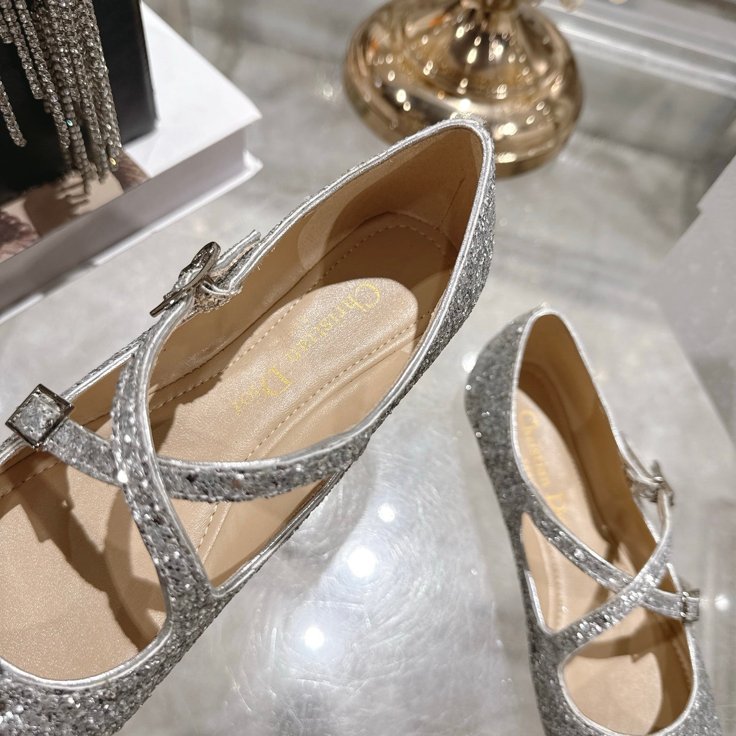 CD 26 Ballet Flats Gray Leather With Sequins 592216