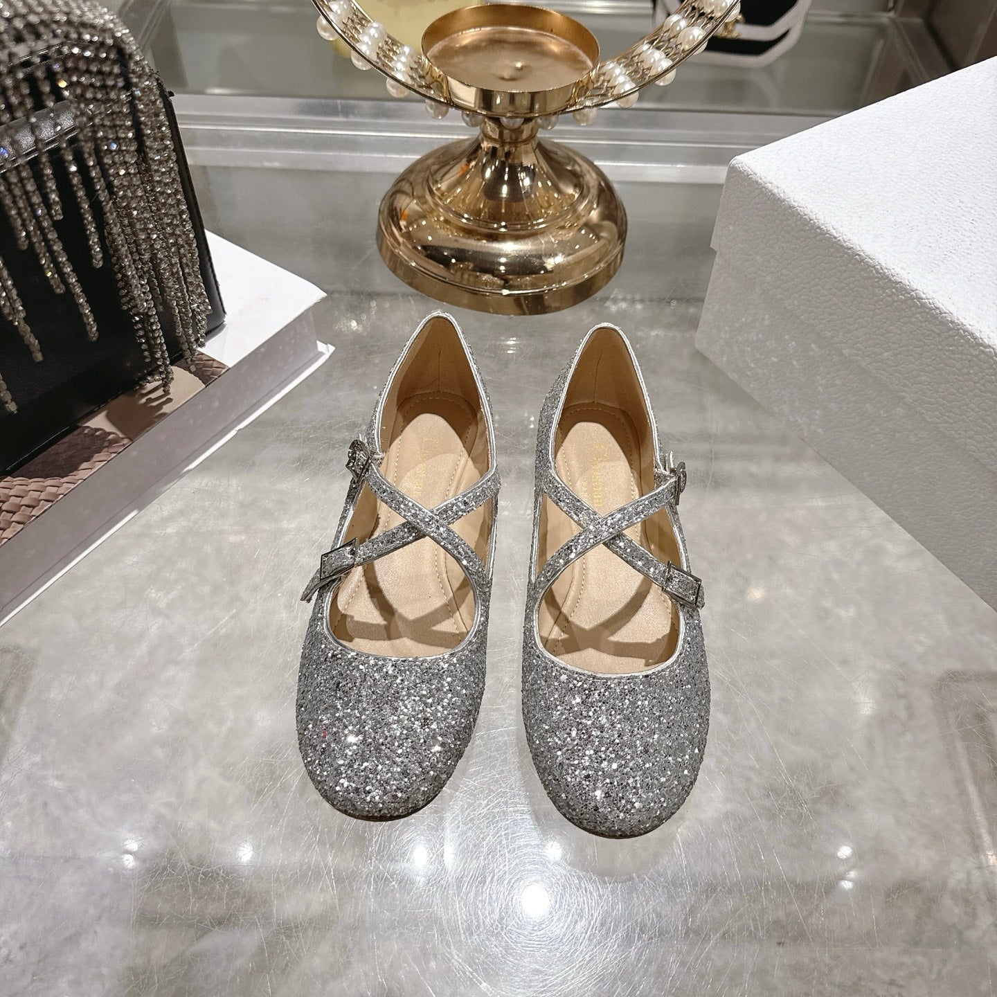 CD 26 Ballet Flats Gray Leather With Sequins 592216