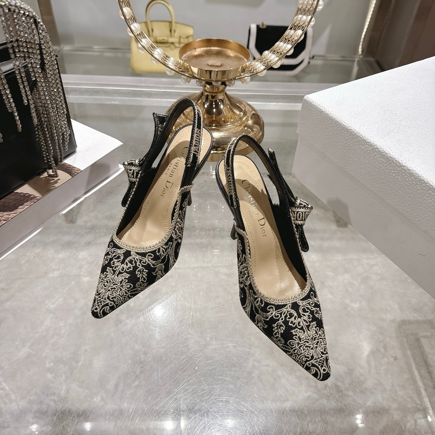 CD 26 Slingback Metallic Floral Embroidery 85mm Black Gold Tweed 592233