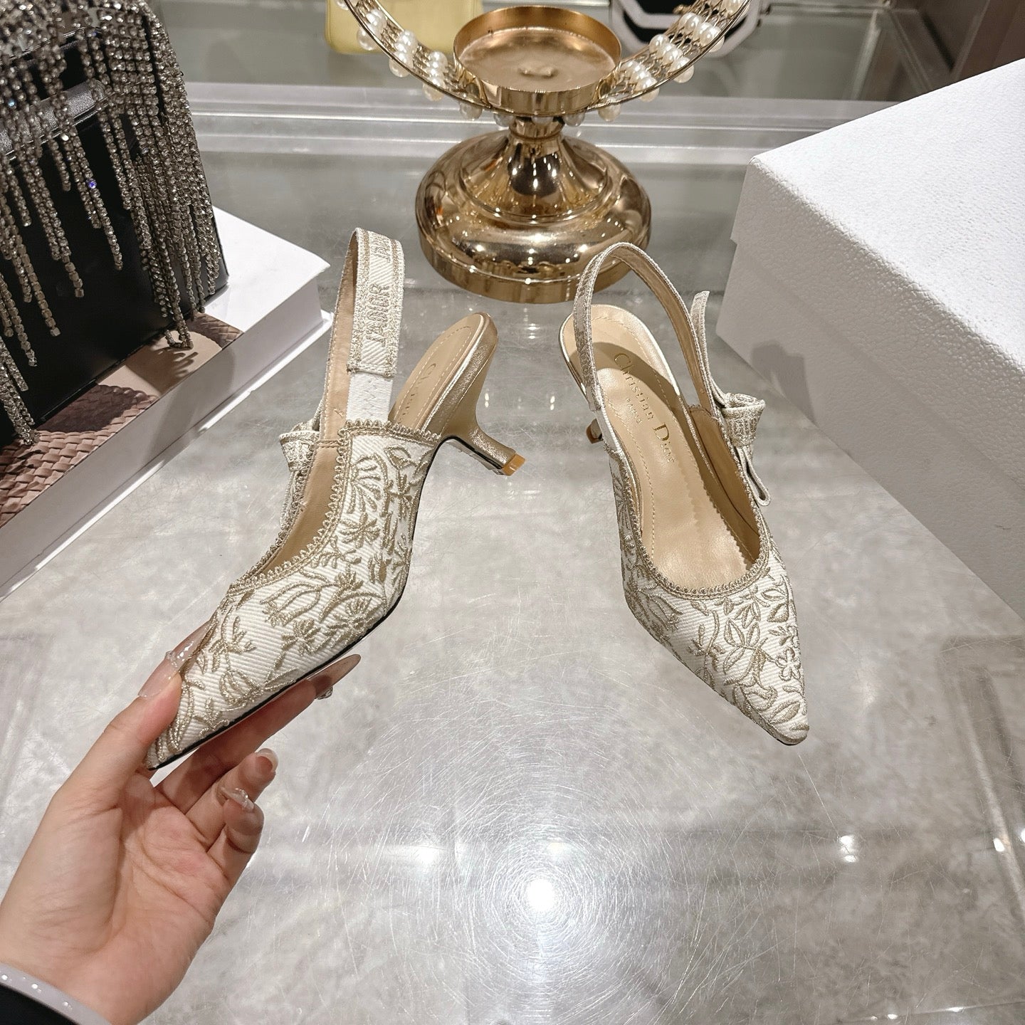 CC 26 Slingback Metallic Floral Embroidery 45mm Ivory Gold Tweed 592234