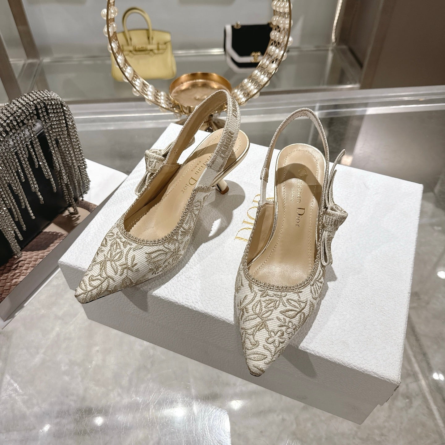 CC 26 Slingback Metallic Floral Embroidery 45mm Ivory Gold Tweed 592234