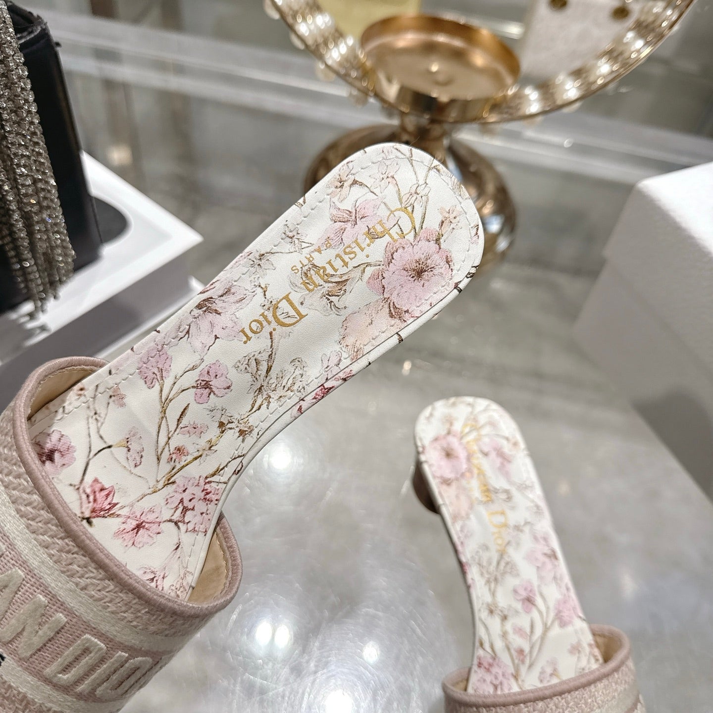 CC 26 Embroidered Sandals 45mm Beige Flower Canvas 592242