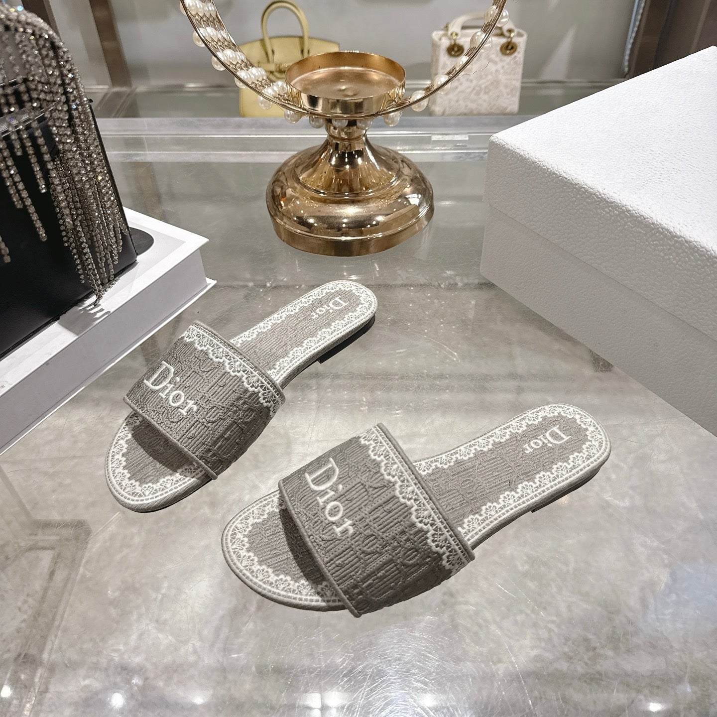 CC 26 Embroidered Sandals Gray White Canvas 592243