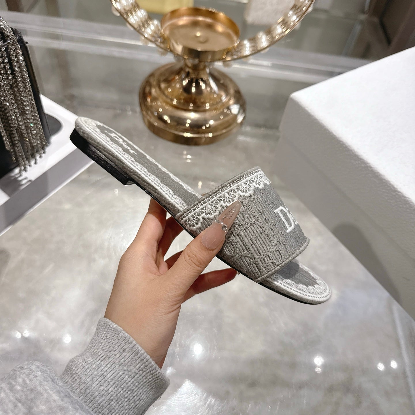 CC 26 Embroidered Sandals Gray White Canvas 592243