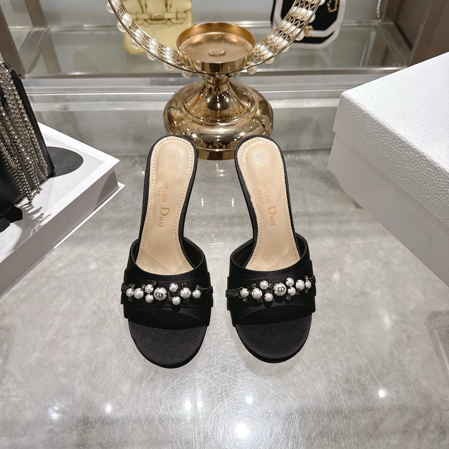 CD 26 High-Heeled Mules 85mm Pearl Black Leather 592249