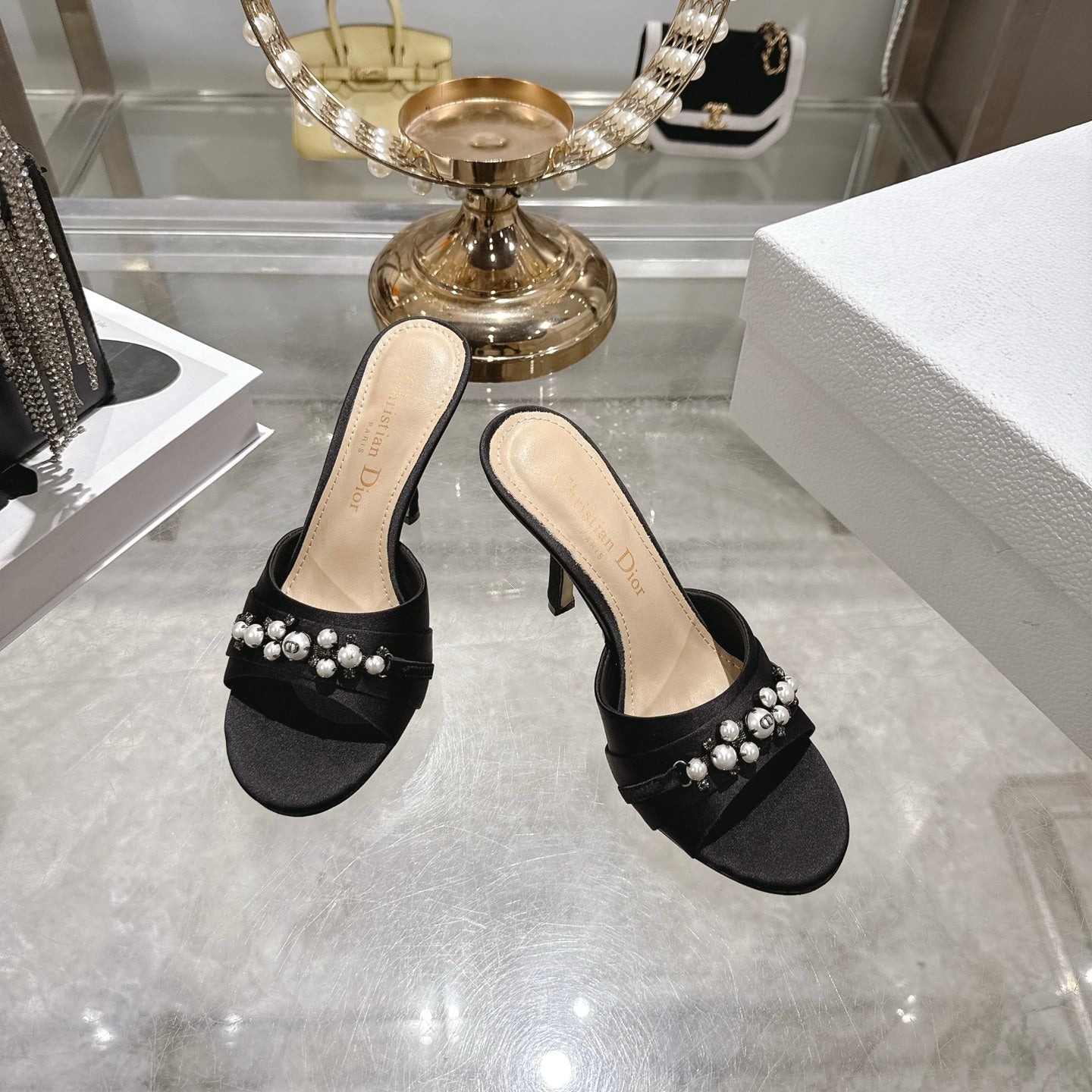 CD 26 High-Heeled Mules 85mm Pearl Black Leather 592249
