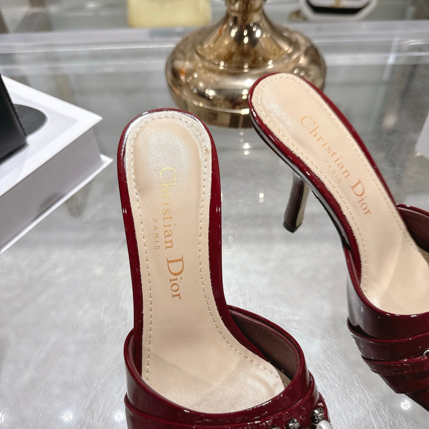 CD 26 High-Heeled Mules 85mm Pearl Dark Red Patent Leather 592253