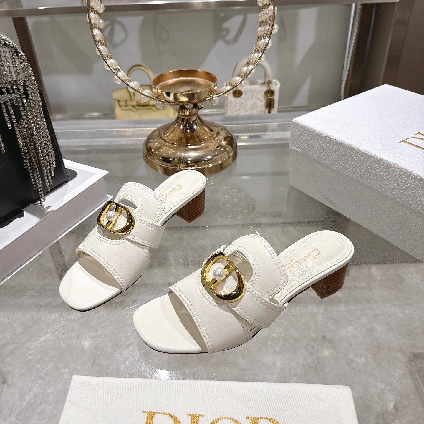 CD 26 Chunky Heel Sandals 35mm White Leather 592267