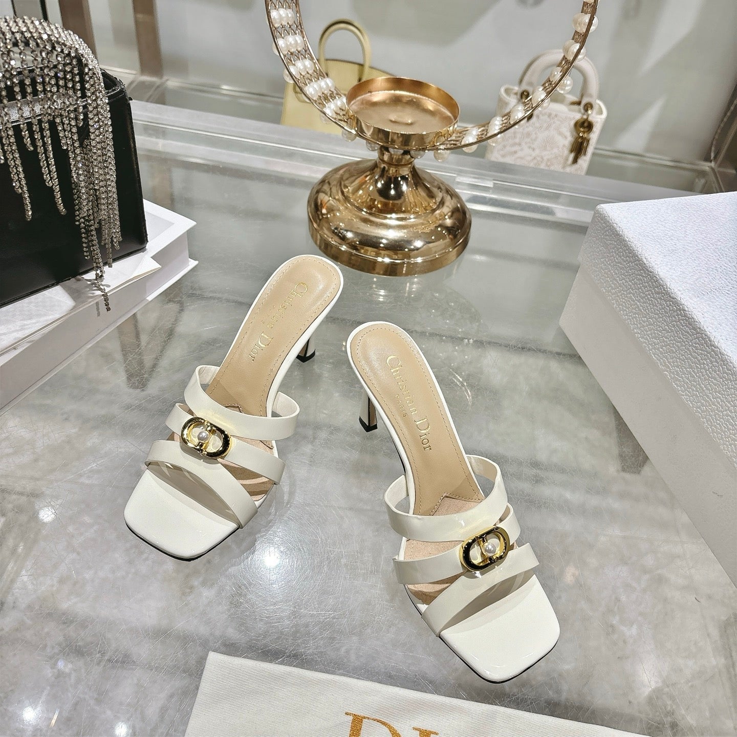 CD 26 High-Heeled Sandals 75mm White Patent Leather 592259