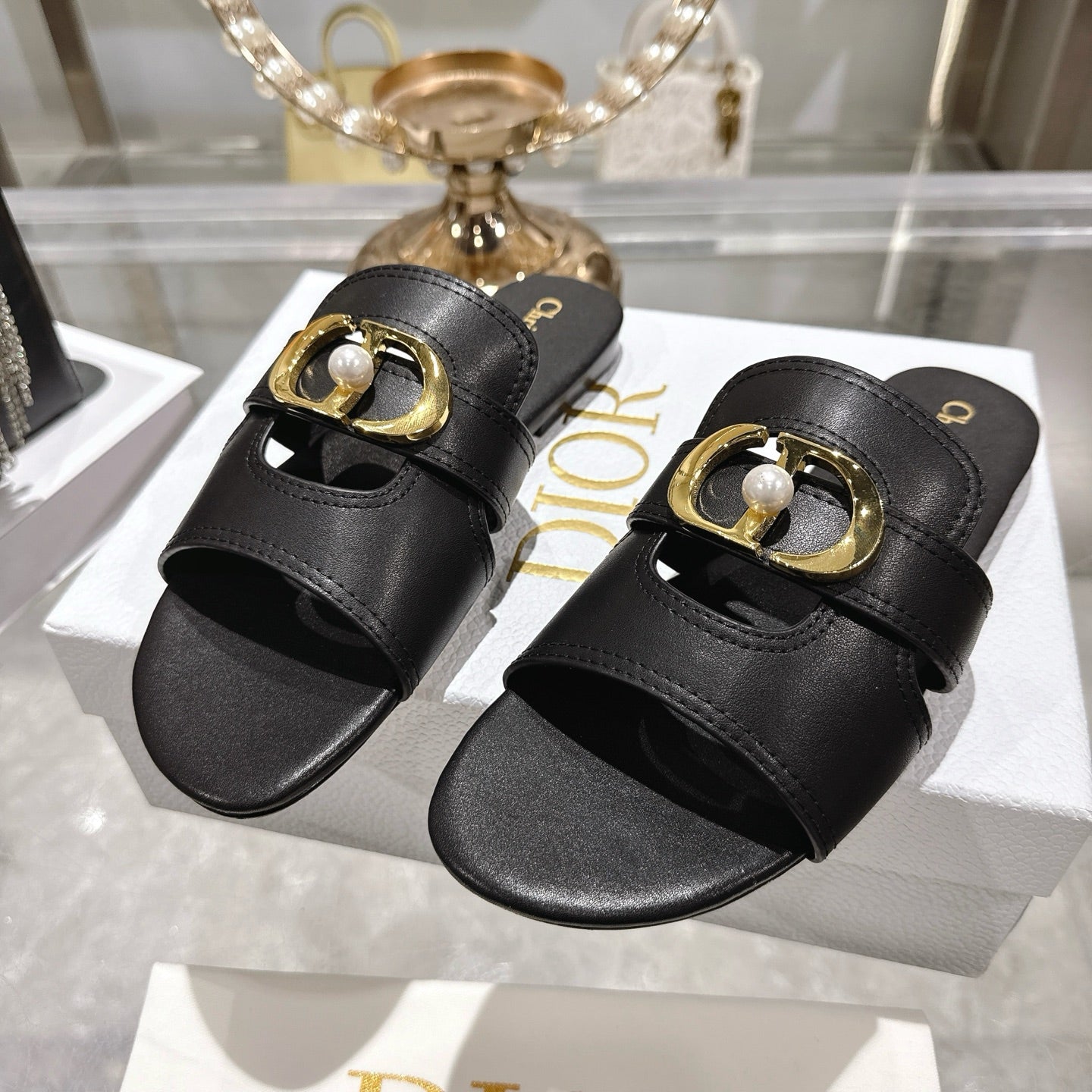 CD 26 Chunky Heel Sandals Black Leather 592273