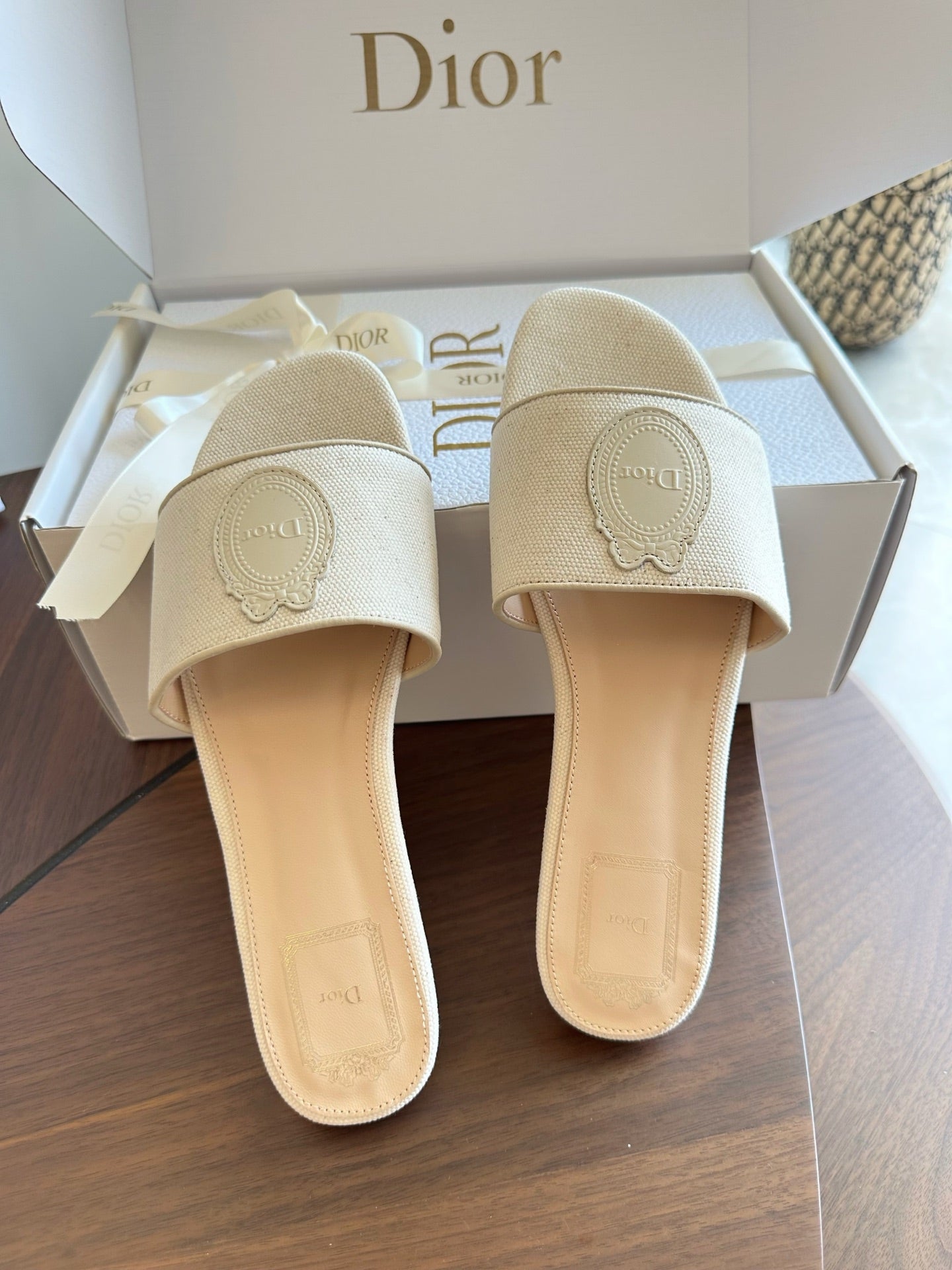 Dior 2026 Medaillon Logo Sandal Canvas Leather 922436