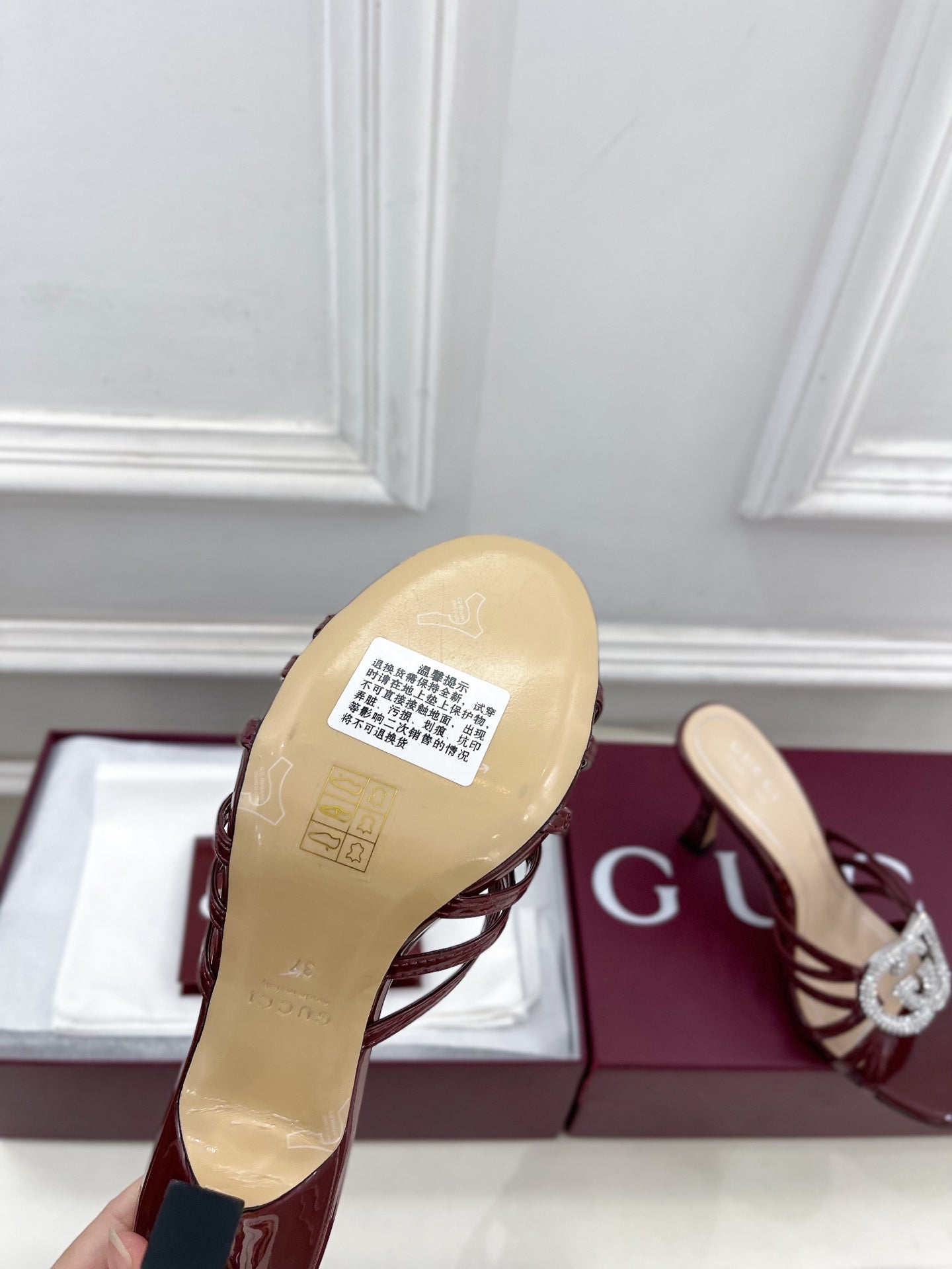 GG 26 High-Heeled Mules 85 Dark Red Beige Patent Leather 587085