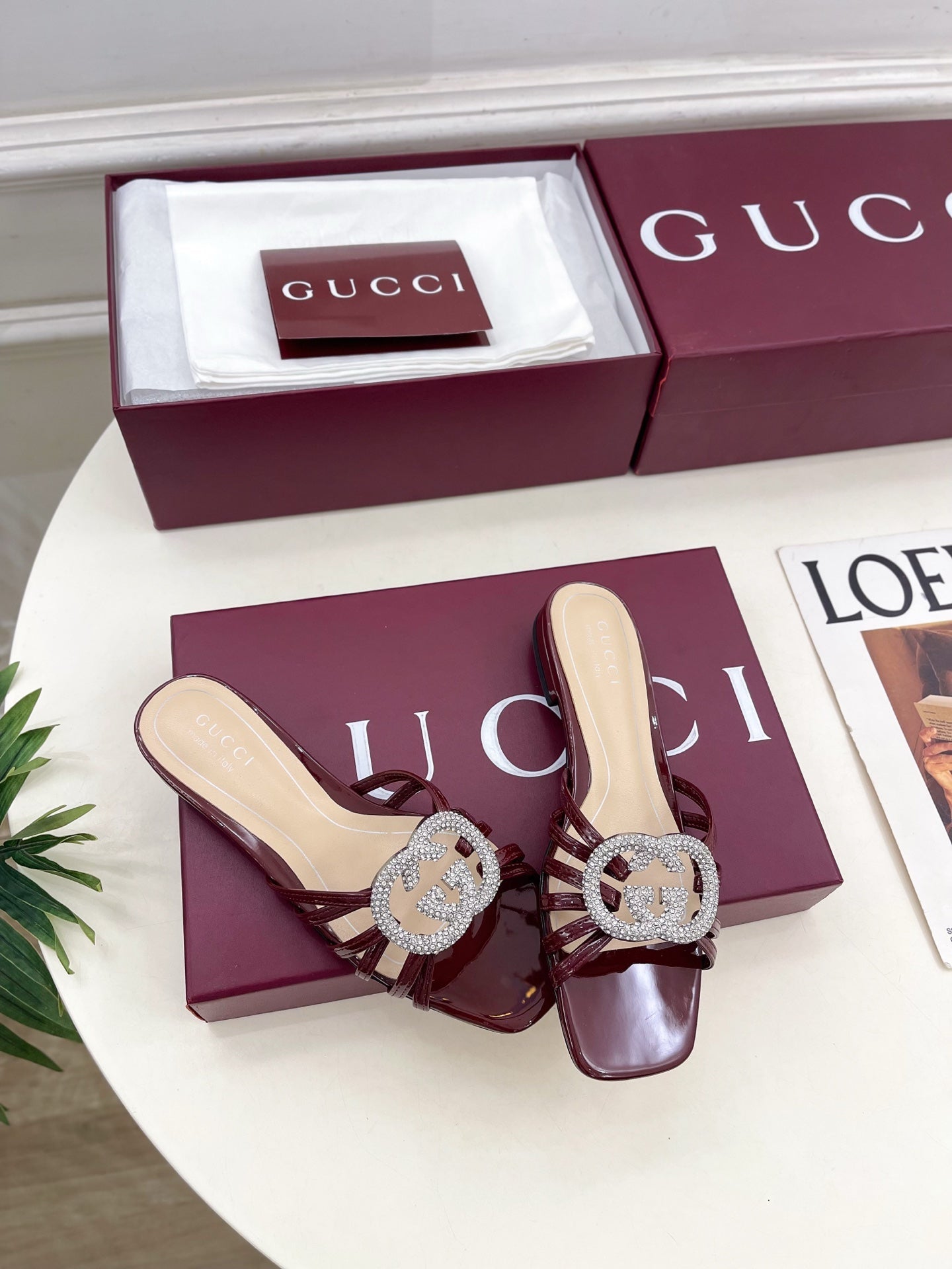 GG 26 Flat Sandals Dark Red Patent Leather 587090