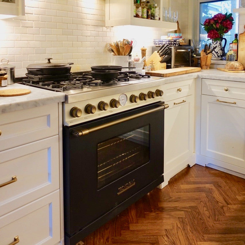 Superiore RD361GCNCB_ DECO 36’’ Classic Black and Bronze Dual Color Range