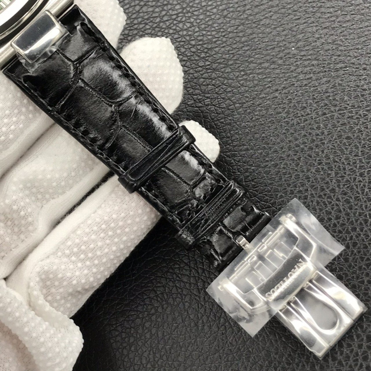 PATEK NAUTILUS 5711 STEEL CASE GREEN DIAL