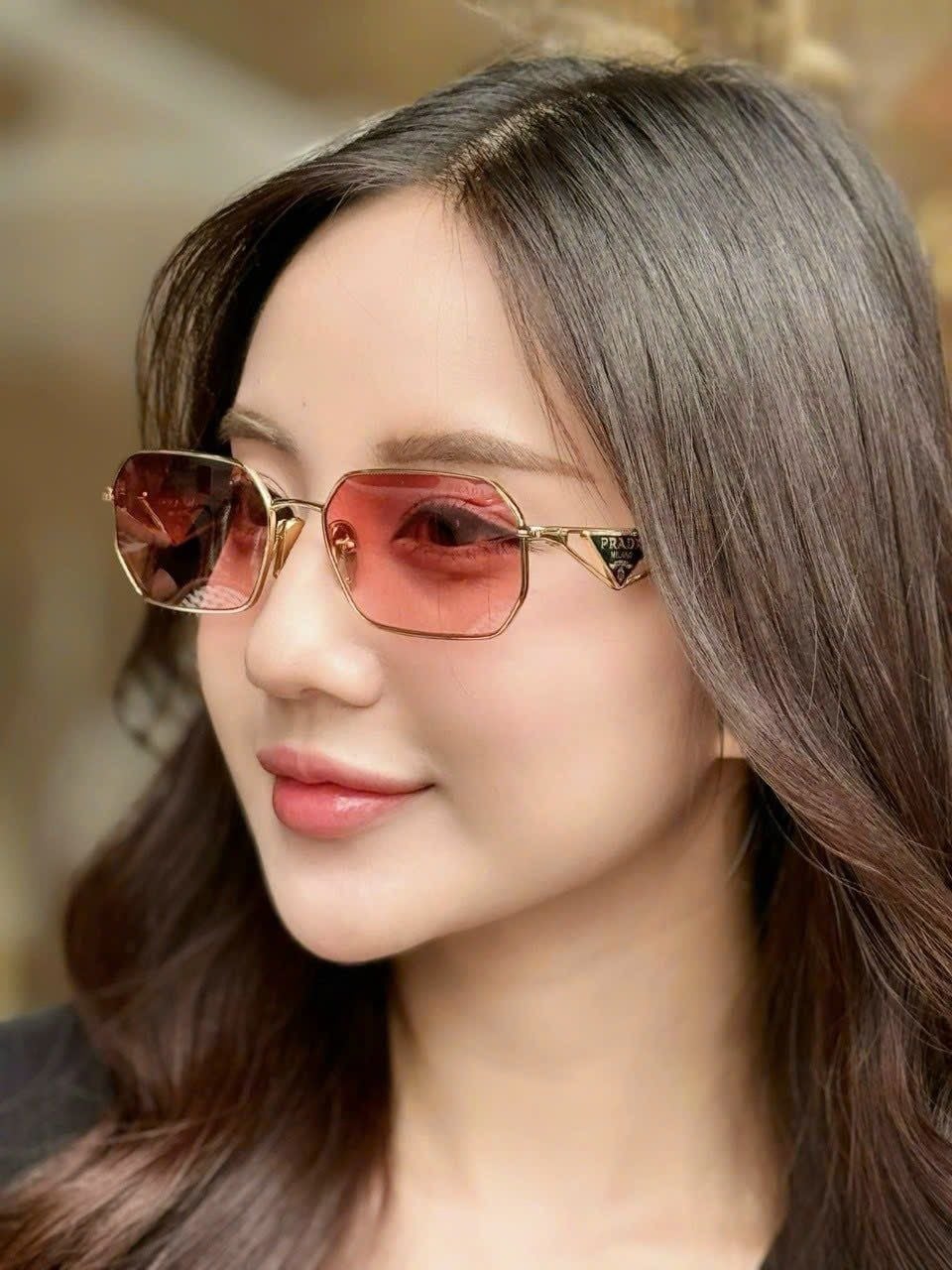 Prada Sunglasses 07
